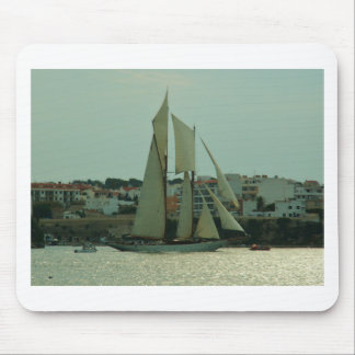 Klassisk yacht musmatta