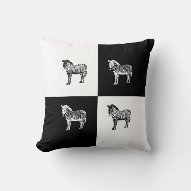 Klassisk zebra svart och vit kudde (Framsida)
