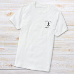 Klassiska ankarkapslar för fartyg t shirt<br><div class="desc">Kaptenens vita t-shirt med marktecken och namn och båtens namn i modern skrift.</div>