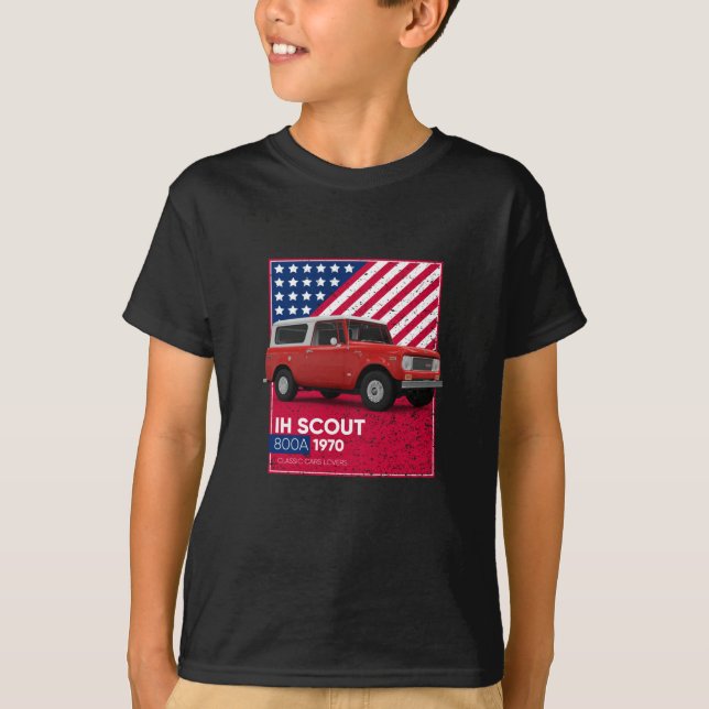 Klassiska bilar IH scout 800A 1970 T Shirt (Framsida)