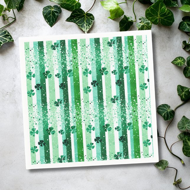 Klassiska gröna vita vertikala randiga shamrocks pappersservett (Skapare uppladdad)