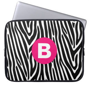 Klassiska zebrarandiga med ljusrosa monogram laptop fodral