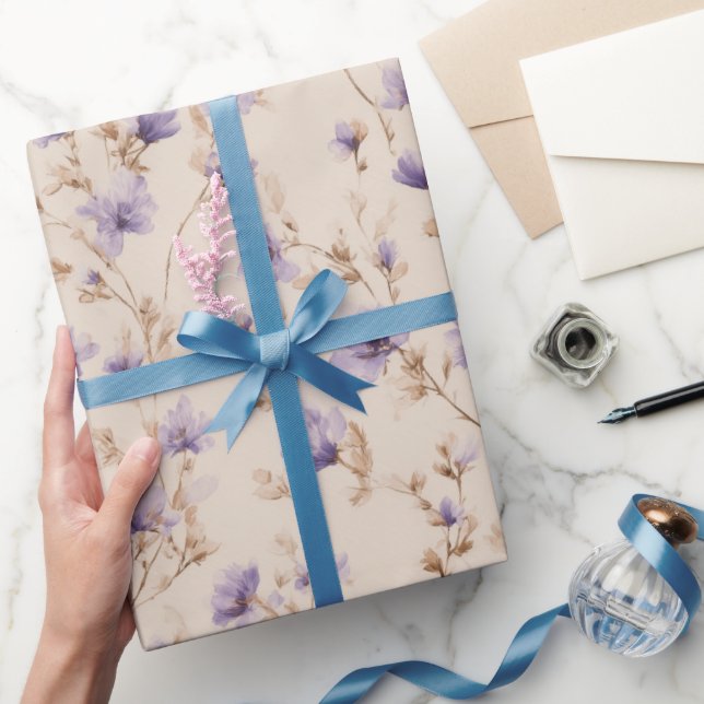 Klassiskt Beige Lavendelblomning Vattenfärg Mönste Presentpapper (Gifting)
