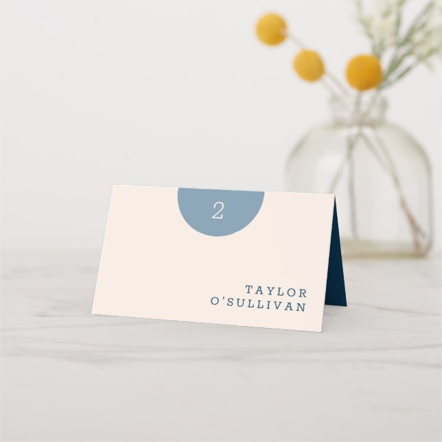 Klassiskt blått och Cream Bröllop Placeringskort (Framsida)