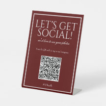 Klassiskt enkelt deep Red QR Code Social Media Sig