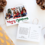 Klassiskt enkelt`God jul Tre foto Helg Vykort<br><div class="desc">Fira säsongen med det här unika, klassiska, enkla God jul-helgdag-vykortet som innehåller en aning vintage charm. Den minimalistiska utformningen visar upp en rödpalett och en färg-palett med elegant och grönt, och frammanar vinterens mysiga anda. Dess moderna och roligt dragningskraft, parad med den traditionella formuleringen, skapar en perfekt balans mellan djärvhet...</div>