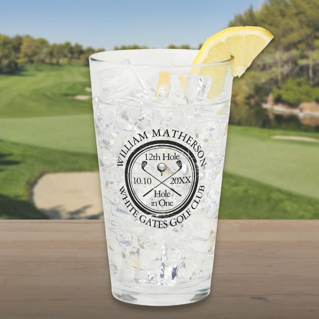 Klassiskt golfhål-in-one-personanpassat glaskopp (Classic Golf Hole in One Personalized Glass)