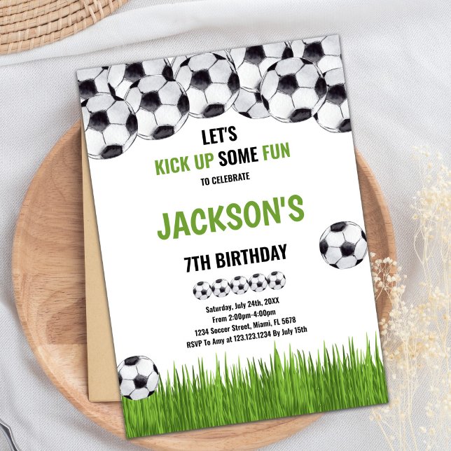 Klassiskt idrottstema för barn" Party Inbjudningar (Green Ball Soccer Birthday Invitations)