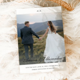 Klassiskt monogram Elegant Script 2 Photo Bröllop Spara Datumet