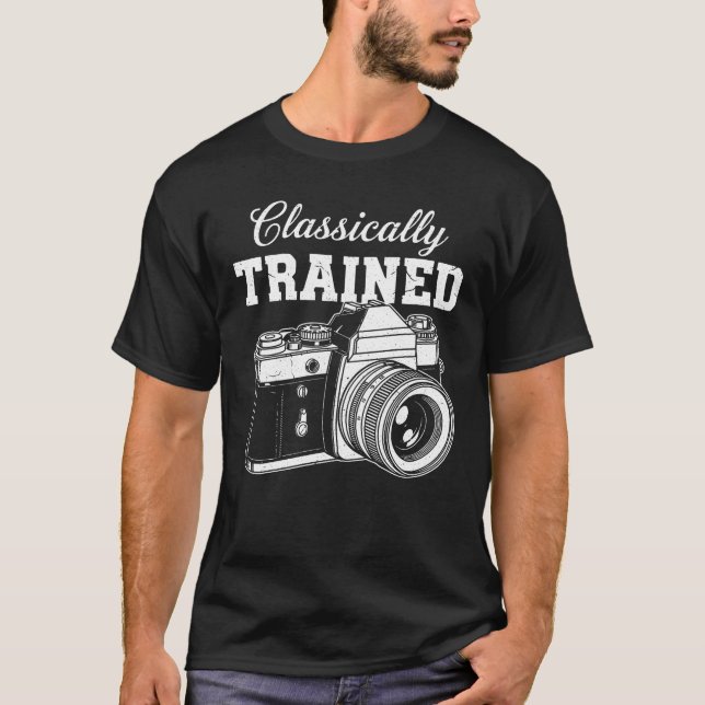 Klassiskt utbildad fotograf t shirt (Framsida)