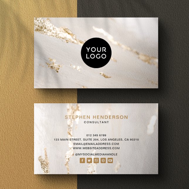 Klassy Modern Guld Foil Logo & Social Media Visitkort (Skapare uppladdad)