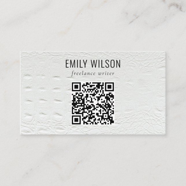 Klassy Simple Ivory White Leather Struktur QR-kod Visitkort (Framsida)