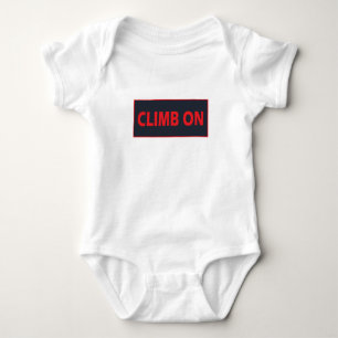 klättra på t shirt