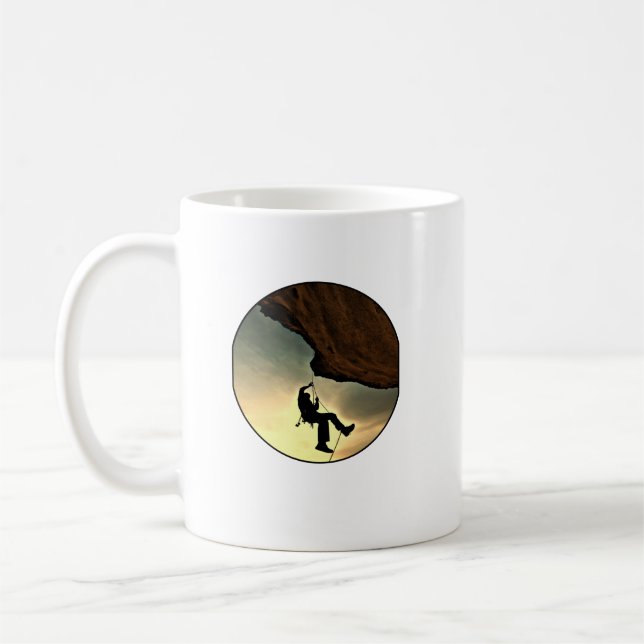 Klimatbergsman vid solnedgången kaffemugg (Vänster)