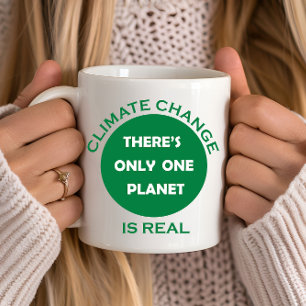 Klimatförändringen är en verklig miljömedvetenhet kaffemugg