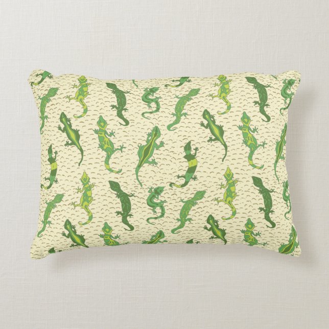 Klimatgeckos i sten på gulten - sömlöst mönster. prydnadskudde (Framsidan)
