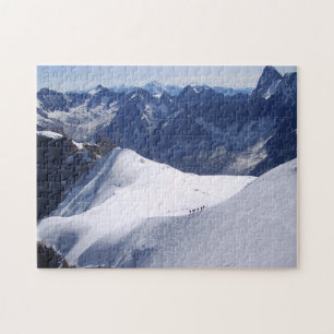 Klimatning i massiv Mont Blanc, Chamonix, Frankrik Pussel