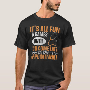 Klinisk receptionist för en vårdreceptionis t shirt