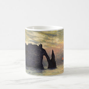 Klippan Etretat, Solnedgång av Claude Monet Kaffemugg