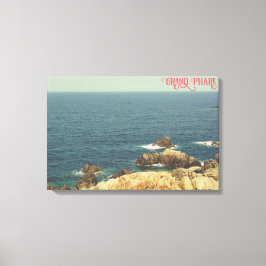 Klippig strand vid Grand Phare i Jijel Canvastryck