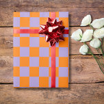 Klistra in Lila Orange Checkboard Presentpapper<br><div class="desc">Klistra in Lila och Orange Checkerboard-Vintage - figursättning Papper</div>