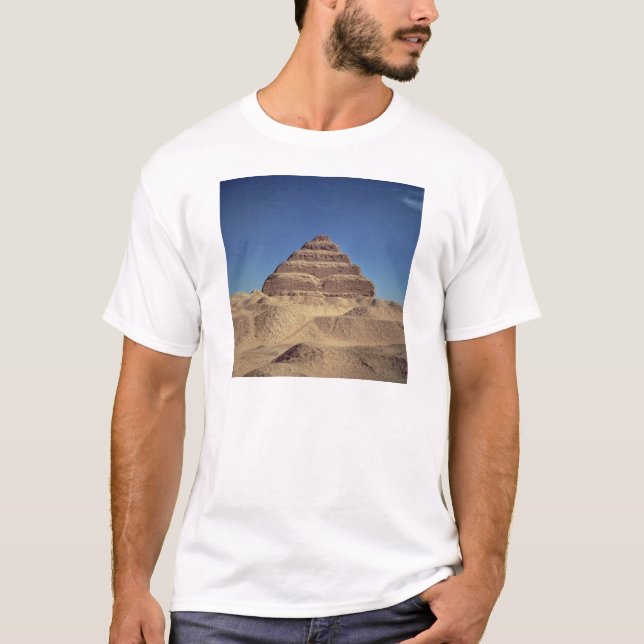 Klivapyramiden av kungen Djoser, c.2630-2611 BC T Shirt (Framsida)