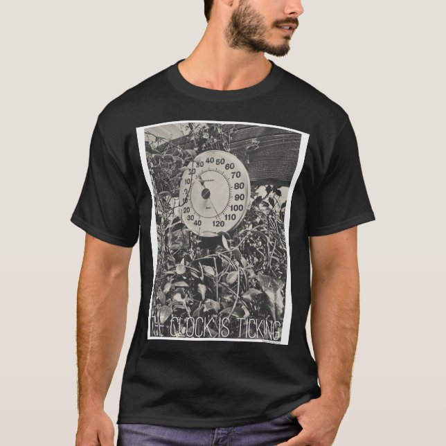 Klockan tickar. t shirt (Framsida)
