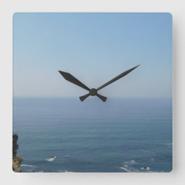 KLOCKART OCH DESIGN FYRKANTIG KLOCKA