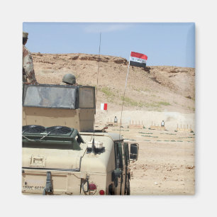 Klockor för en instruktör som en irakisk armé magnet