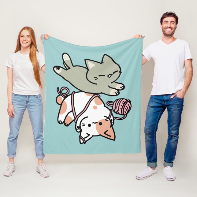 Klor och Lek – Bedårande Kattillustration Fleecefilt (På plats)