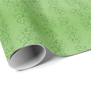Klöver över och över presentpapper