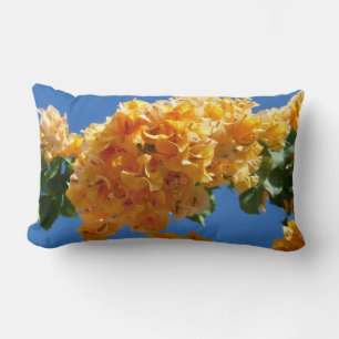 Klustret Golden Bougainvillea Blommigt Lumbarkudde