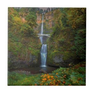 Klyfta för Multnomah nedgångar Columbia River, Kakelplatta