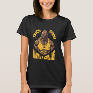 Knacka knack! Karmas uppringning - Muscular Man De T Shirt