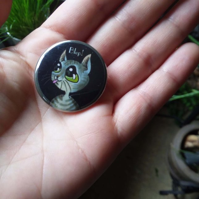 Knappen Blep Cat Knapp (Adorable Blep Cat button!)