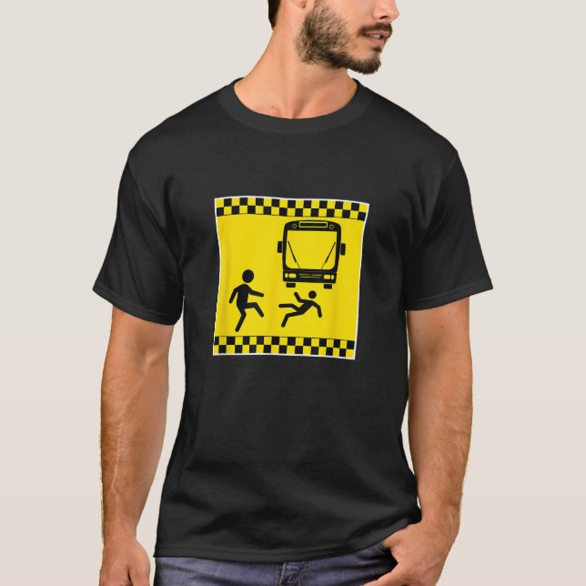 Knappt under Buss Lundande gag Gift T Shirt (Framsida)