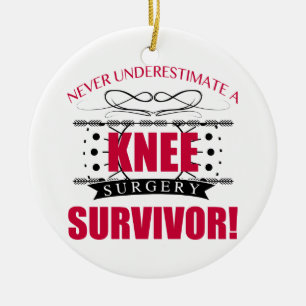 Knee Kirgery Survivor Julgransprydnad Keramik