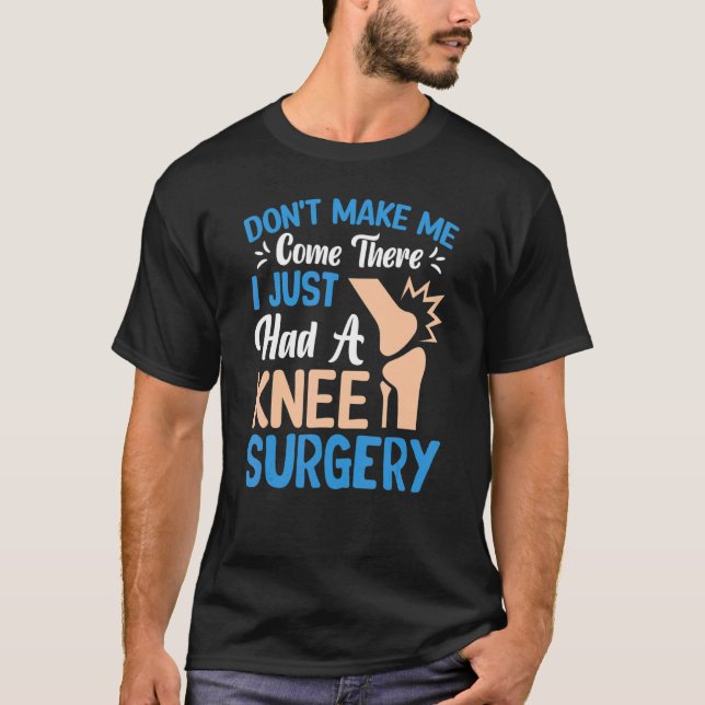 Knee Survivor Knee Replacement Surgeries B T Shirt (Framsida)