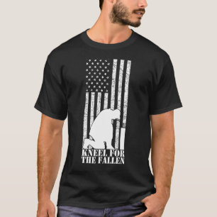 Kneel for the Fallen American Flagga Red 4 juli T Shirt
