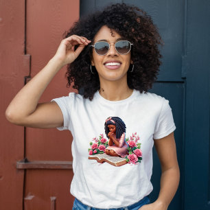 Kneeling i Prayer - Rosa Blommigt - afrikansk amer T Shirt