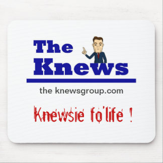 "Knewsie fo'life" Mousepad Musmatta