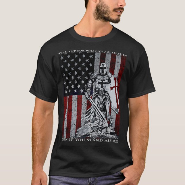 Knight Templar American Flagga Crusader T Shirt (Framsida)