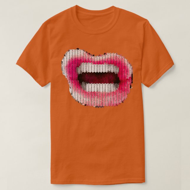 Knitted Lips  T Shirt (Design framsida)