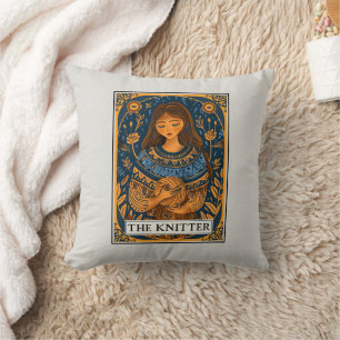 Knitter Knitting Tarot Theme Kudde