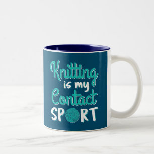 Knitting är min kontakttsport Två-Tonad mugg