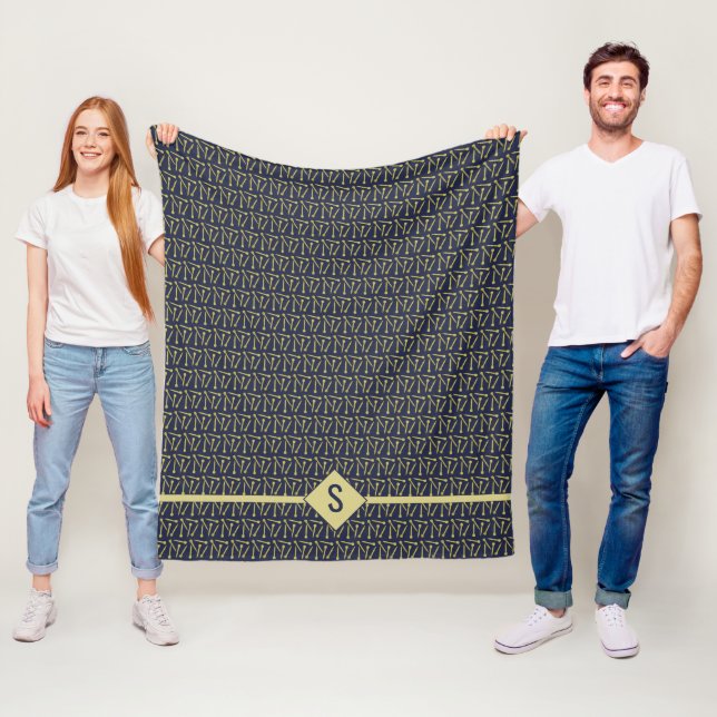 Knitting Nål Crafts Initial Guld + Navy Fleecefilt (På plats)