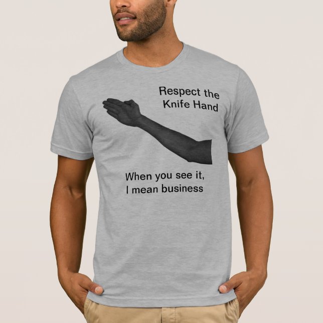 Knivar räcker t-shirt (Framsida)