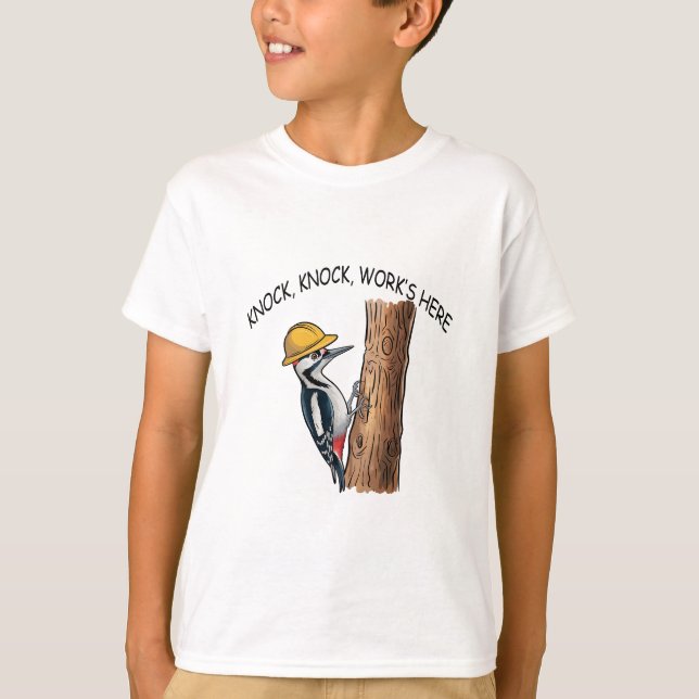 Knock, knack, arbete här t shirt (Framsida)