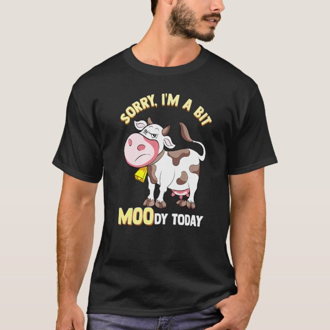 Ko Moody Pun Gård T Shirt (Framsida)