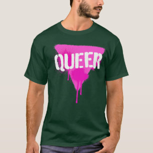 Kö-triangel för Rosa i segmentfärgstencil T Shirt